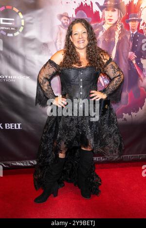 Los Angeles, USA. Oktober 2024. Schauspielerin Eliza Kelley besucht private Los Angeles Premiere von BLACK CREEK im Fine Arts Theater, Los Angeles, CA, 9. Oktober 2024 Credit: Eugene Powers/Alamy Live News Stockfoto