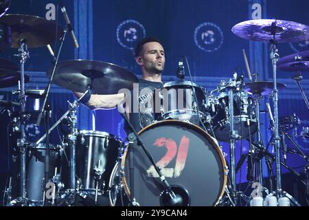 UK. Oktober 2024. LONDON, ENGLAND – 09. OKTOBER: Harry Judd von McFly trat am 9. Oktober 2024 in der O2 Arena in Greenwich auf. CAP/MAR © MAR/Capital Pictures Credit: Capital Pictures/Alamy Live News Stockfoto