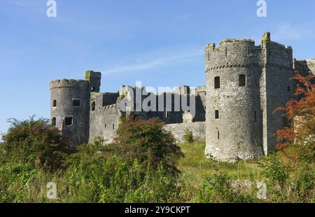 Die normannische mittelalterliche Burg in Manorbier, Pembrokeshire, Wales. Stockfoto