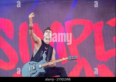 30. Juni 2024: Sébastien Lefebvre tritt mit Simple Plan beim Hellfest Open Air Festival in Clisson auf Stockfoto