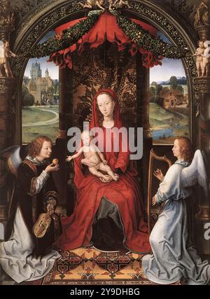 MEMLING, Hans (* ca. 1440, Seligenstadt, d. 1494, Brügge) Madonna thront mit Kind und zwei Engeln 1490-91 Öl auf Holz, 57 x 42 cm Galleria degli Uffizien, Florentiner Künstler deutscher Herkunft, tätig in Bruxelles und Brügge während der zweiten Hälfte des 15. Jahrhunderts malte Memling oft sakrale Szenen mit einem Gefühl von heiterer Harmonie und dekorativer Eleganz. In diesem Werk dominiert die Farbenpracht den Vordergrund. Der Thron der Madonna ist in einem Bogen eingerahmt und mit Putten-Blüten, Blättern und Früchten geschmückt: Eine Reihe von Motiven, die die Aufmerksamkeit des Künstlers deutlich zum Ausdruck bringen Stockfoto