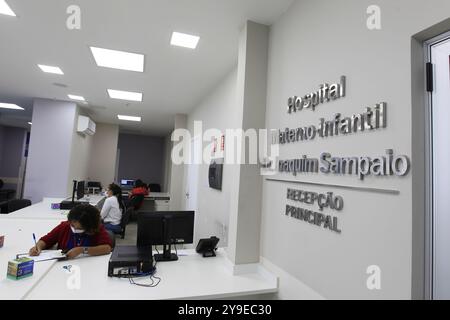 ilheus, bahia, brasilien - 24. Mai 2022: Ansicht eines öffentlichen Krankenhauses in der Stadt Ilheus. Stockfoto