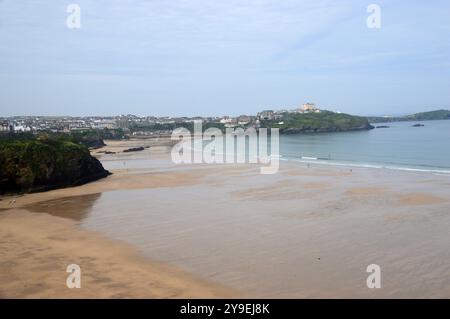 Towan Beach, Great Western Beach & Tolcarne Beach in Newquay Bay vom Southwest Coastal Path, North Cornwall, England, Großbritannien Stockfoto