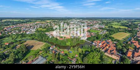 Blick auf die historische Stadt Dinkelsbühl an der Wörnitz in Bayern Dinkelsbühl in Mittelfranken im Luftbild, Dinkelsbühl Bleiche Bayern Deutschland Stockfoto