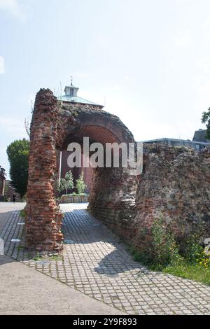 Das Balkerne Gate führt nach Colchester, Essex im Vereinigten Königreich Stockfoto