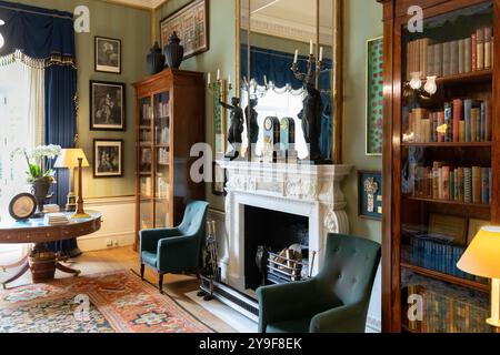 Die Bibliothek im Spencer House. Ein historisches Haus in London, das der Familie Spencer gehört. Stockfoto