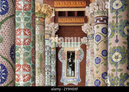 Architektonische Details, Nahaufnahmen, des Palau de la Musica Catalana, Barcelona, Spanien Stockfoto