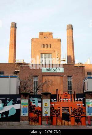 Die Baustelle des Diageo-Projekts Roe & Co Destillery im Guinness Complex an der St. James Street, Dublin 8, Irland Stockfoto