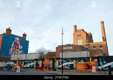 Die Baustelle der Destillerie Roe & Co im Guinness-Komplex an der St. James's Street als neues Diageo-Projekt in Dublin, Irland Stockfoto