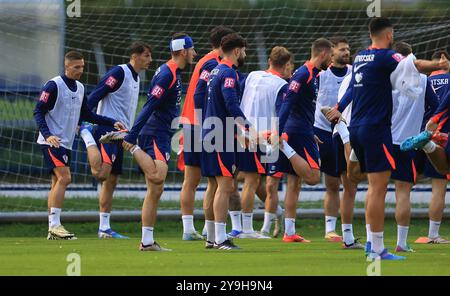 Zagreb, Kroatien. Oktober 2024. Criatia Squad während des Trainings der kroatischen Nationalmannschaft im Maksimir-Stadion in Zagreb, Kroatien am 9. Oktober 2024. Foto: Marko Prpic/PIXSELL Credit: Pixsell/Alamy Live News Stockfoto