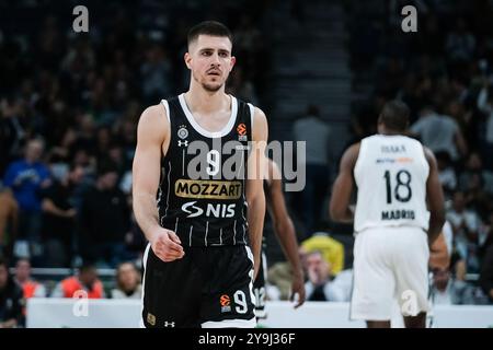 Madrid, Spanien. Oktober 2024. Vanja Marinkovic von Partizan Mozzart setzte Belgrad während des EuroLeague-Spiels zwischen Real Madrid und Partizan Belgrad am 10. Oktober 2024 im Wizink Center in Madrid Spanien Credit: SIPA USA/Alamy Live News Stockfoto