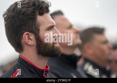 Corey Lajoie (7), Fahrer der NASCAR Cup Series, fährt auf dem Michigan International Speedway in Brooklyn MI für die FireKeppers 400 Stockfoto