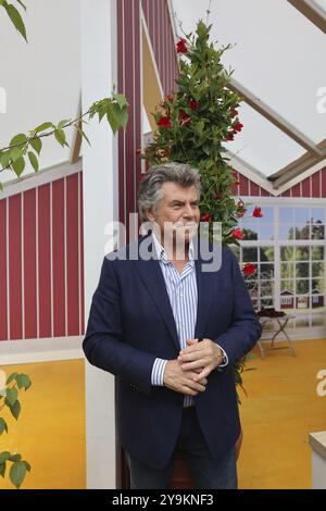 Presenter) in der ARD-Fernsehsendung Stockfoto