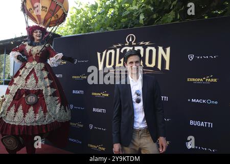 Martin Schmitt (TV-Experte / Skisprungexperte, Eurosport, ehemaliger Weltmeister) beim Kroatischen Sommerfest im Europa Park Rust 2024 Stockfoto