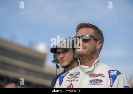 NASCAR Cup Driver J J Yeley (15) qualifiziert sich für den Quaker State 400, der auf dem Atlanta Motor Speedway in Hampton auf Walmart erhältlich ist Stockfoto