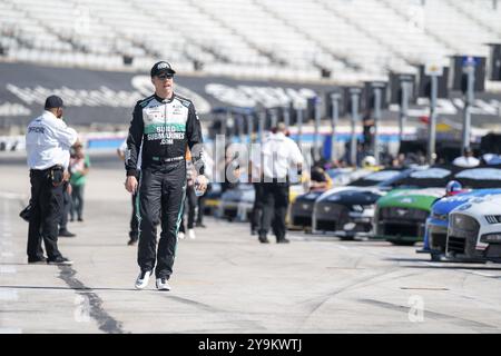 Brad Keselowski (6), Fahrer der NASCAR Cup-Serie, übt auf dem Texas Motor Speedway für den Autotrader EchoPark Automotive 400 Stockfoto