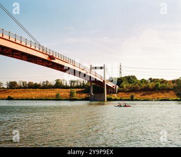 Jedleseer Brücke über die neue Donau, Wien, Österreich. Stockfoto