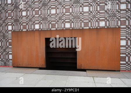 Riga, Lettland - 23. Juli 2024: Gedenkstätte für die Opfer der sowjetischen Besatzung "Geschichte taktil" in Riga. Stockfoto