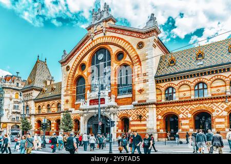 BUDAPEST, Ungarn-Mai 06, 2016:Great Markthalle oder zentralen Markt Hall(Hungarian-Nagyvasarcsarnok)-größte und älteste Markthalle in Budapest, Ungarn Stockfoto