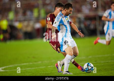 MATURIN, VENEZUELA - 10. OKTOBER: Lionel Messi aus Argentinien beim Qualifikationsspiel der südamerikanischen FIFA-Weltmeisterschaft 2026 zwischen Venezuela und Argentinien im Estadio Monumental de Maturin am 10. oktober 2024 in Maturin, Venezuela. Foto: Luis Morillo/Alamy Live News Stockfoto