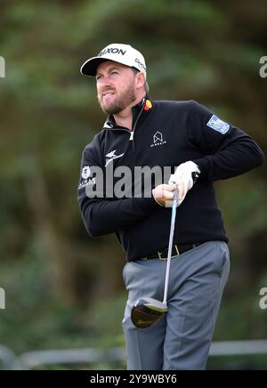 18. Juli 2019; Graeme McDowell schlägt am 5. Platz während der ersten Runde des Open Championship-Golfturniers im Royal Portrush Golf Club - Dunluce Course, Portrush, Nordirland ab. Stockfoto