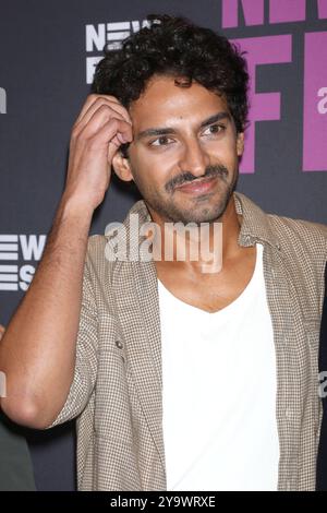 New York, New York, USA. Oktober 2024. Karan Soni besucht die Premiere von „A Nice Indian Boy“ im SVA Theatre in New York. Quelle: Greg Allen/Alamy Live News. Stockfoto