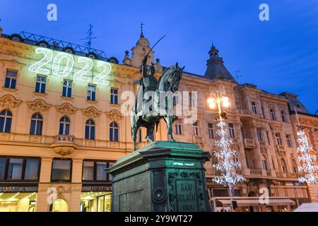 Ban Jelacic Platz bei Nacht. Zagreb, Kroatien Stockfoto