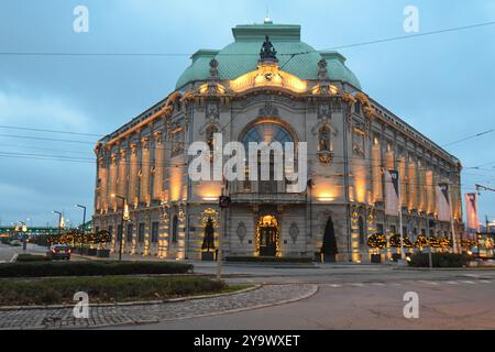 Belgrader Genossenschaft (Beogradska Zadruga) Belgrader Uferpromenade, Serbien Stockfoto