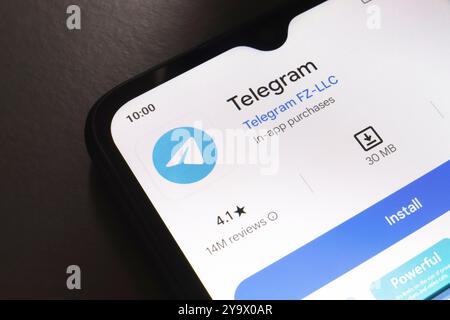 11. Oktober 2024, Brasilien. In dieser Abbildung wird das Telegram App-Logo auf einem Smartphone-Bildschirm angezeigt Stockfoto