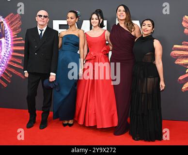 LONDON, GROSSBRITANNIEN. Oktober 2024. Jacques Audiard, Zoe Saldaña, Selena Gomez, Karla Sofía Gascón und Adriana Paz nehmen an „Emilia Pérez“ Teil, dem 68. BFI London Film Festival in London, Großbritannien. (Foto von 李世惠/siehe Li/Picture Capital) Credit: Siehe Li/Picture Capital/Alamy Live News Stockfoto