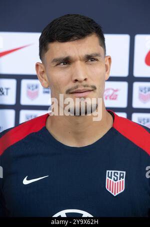 Austin, Tx, USA. Oktober 2024. Stürmer BRANDON VAZQUEZ vom U.S. Men's National Team (USMNT) hält am 11. Oktober 2024 am Vorabend eines Fußballspiels gegen Panama für das Hispanic Heritage Matchup im Q2 Stadium von Austin ab. (Kreditbild: © Bob Daemmrich/ZUMA Press Wire) NUR REDAKTIONELLE VERWENDUNG! Nicht für kommerzielle ZWECKE! Quelle: ZUMA Press, Inc./Alamy Live News Stockfoto