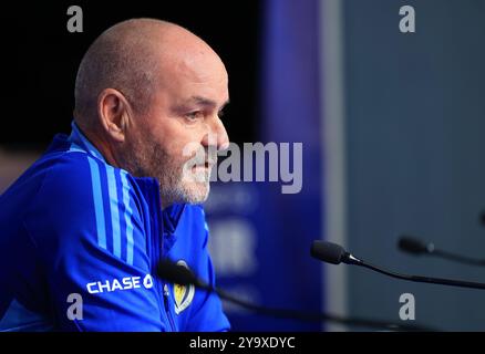 Zagreb, Kroatien. Oktober 2024. Cheftrainer Steve Clark spricht während einer Pressekonferenz der schottischen Nationalmannschaft am 11. Oktober 2024 in Zagreb. Foto: Marko Prpic/PIXSELL Credit: Pixsell/Alamy Live News Stockfoto