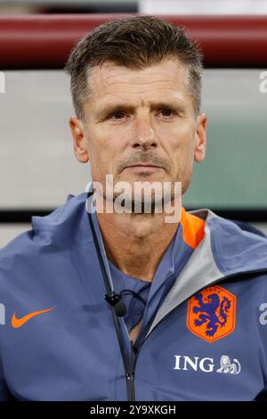 BUDAPEST, 11. 10. 2024, Puskas Arena, Saison 2024/2025 UEFA Nations League Spiel zwischen Ungarn und den Niederlanden und Ungarn, Wim Jonk Credit: Pro Shots/Alamy Live News Stockfoto