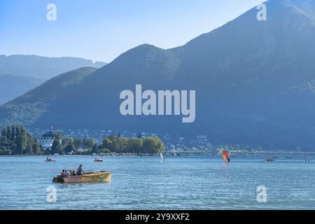 Frankreich, Haute-Savoie, Annecy, Annecy Lake Stockfoto