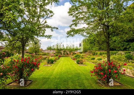 Frankreich, Somme, Rambures, das Schloss und der Garten Stockfoto