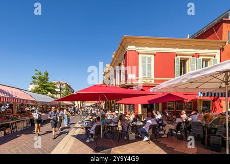 Frankreich, Alpes-Maritimes, Nizza, zum UNESCO-Weltkulturerbe erklärt, altes Viertel Nizza, Cours Saleya, Place Pierre Gautier Stockfoto