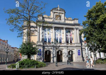 Belgien, Westflandern, Brügge, historisches Zentrum, das von der UNESCO zum Weltkulturerbe erklärt wurde, königliches Stadttheater im Jahre 1869 im barocken Stil errichtet Stockfoto