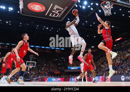 TJ Short (Paris Basketball) während der EA7 Emporio Armani Milano vs Paris Basketball, Basketball Euroleague Spiel in Mailand, Italien, 11. Oktober 2024 Stockfoto