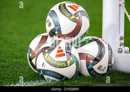 Rom, Italien, 10. Oktober 2024. Adidas Offizielle Matchballs der UEFA Nations League vor dem Spiel der UEFA Nations League im Stadio Olimpico, Rom. Der Bildnachweis sollte lauten: Jonathan Moscrop / Sportimage Stockfoto