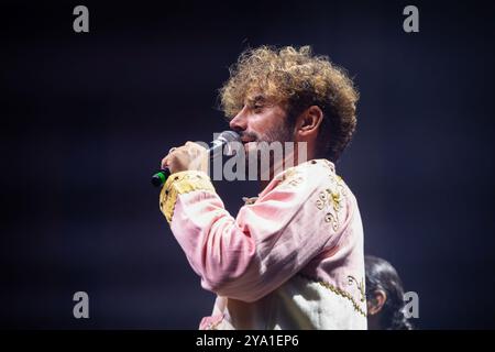 Porto, Portugal. Oktober 2024. Demo (Antonio Conde) des portugiesischen Soul- und Hip-Hop-Duos Deep Soul, live während eines Konzerts im Coliseu do Porto. Quelle: SOPA Images Limited/Alamy Live News Stockfoto