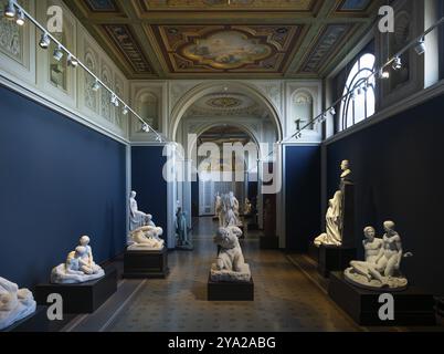 Halle mit Skulpturen, NY Carlsberg Glyptotek oder New Carlsberg Glyptothek, Kunstmuseum für Skulptur und Malerei, Architekten Vilhelm Dahlerup und Hack Stockfoto