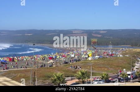 Sandstrand an der Küste, Valparaiso, Chile, Südamerika Stockfoto