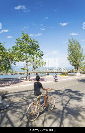 KEP Town Riverside Centre Street in kambodscha Stockfoto