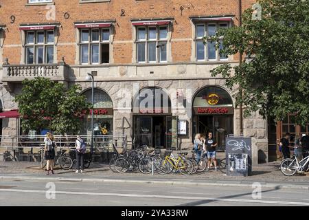 Kopenhagen, Dänemark, 14. Juli 2023: Eintritt zum Hard Rock Cafe im Stadtzentrum, Europa Stockfoto