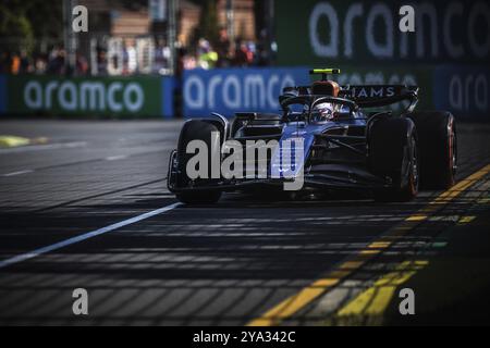 MELBOURNE, AUSTRALIEN, 22. MÄRZ: Logan Sargeant aus den Vereinigten Staaten fährt den Williams FW46 Mercedes während des zweiten Trainings im Australian Gr 2024 Stockfoto