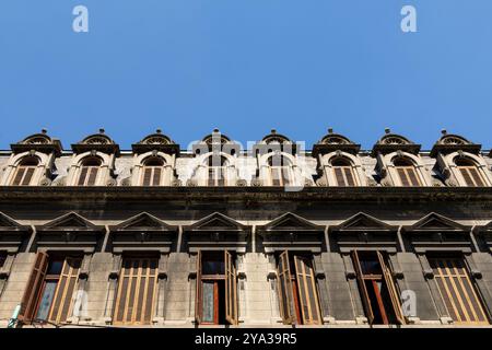 Historische Fassade in der Stadt Buenos Aires, Argentinien Stockfoto