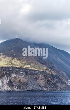 Vulkan Stromboli Archipel Eolie Sizilien Italien Stockfoto