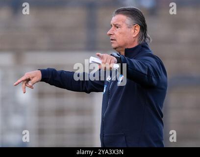 Potsdam, Deutschland. Oktober 2024. Fußball, Frauen: Bundesliga, 1. FFC Turbine Potsdam - SGS Essen, 6. Spieltag, Karl-Liebknecht-Stadion, Potsdamer Trainer Kurt Russ. Quelle: Soeren Stache/dpa/Alamy Live News Stockfoto