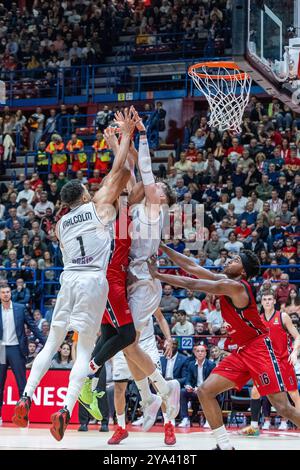 - EA7 Emporio Armani Milano vs Paris Basketball - EuroLeague Korb 2024-2025 - Mailand 11 oktober 2024 Credit: Kines Milano/Alamy Live News Stockfoto