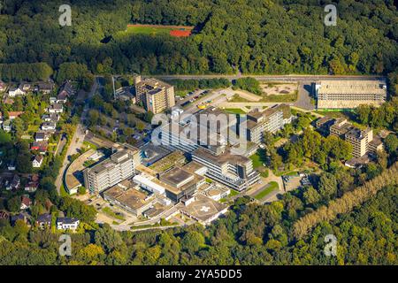 Luftbild, Sana Kliniken Duisburg Krankenhaus mit Hubschrauberlandeplatz, Wanheimerort, Duisburg, Ruhrgebiet, Nordrhein-Westfalen, Deutschland ACHTUNGxMINDESTHONORARx60xEURO *** Luftansicht, Sana Kliniken Duisburg Krankenhaus mit Hubschrauberlandeplatz, Wanheimerort, Duisburg, Ruhrgebiet, Nordrhein-Westfalen, Deutschland ATTENTIONxMINDESTHONORARx60xEURO Stockfoto